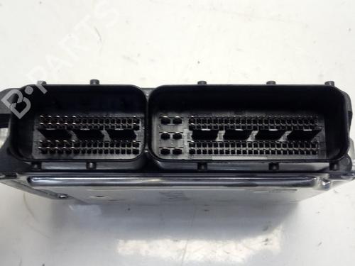 Engine control unit (ECU) AUDI A4 B8 (8K2)  | BP15637275M57 