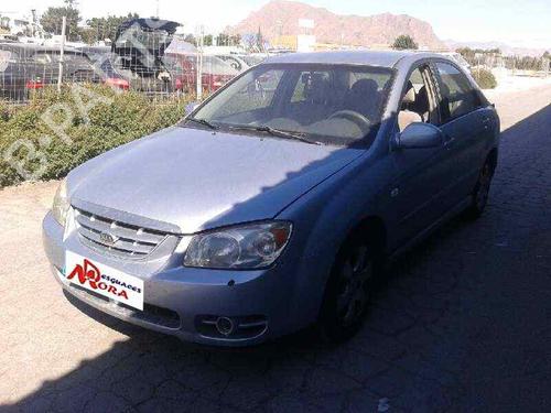 Used Parts KIA CERATO I Hatchback (LD) 2602841