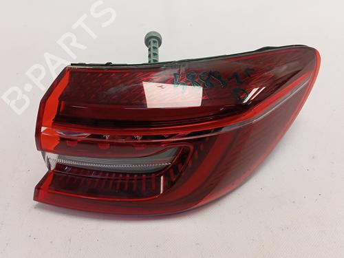 right-taillight-renault-clio-v-b7_-2019-34439694 main image