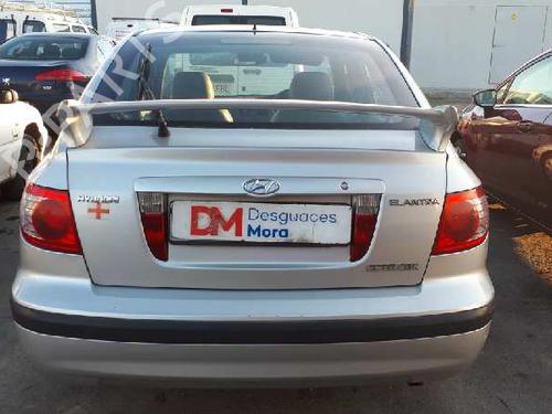 Right taillight HYUNDAI ELANTRA III Saloon (XD) 2.0 CRDi | BP16541517C35 