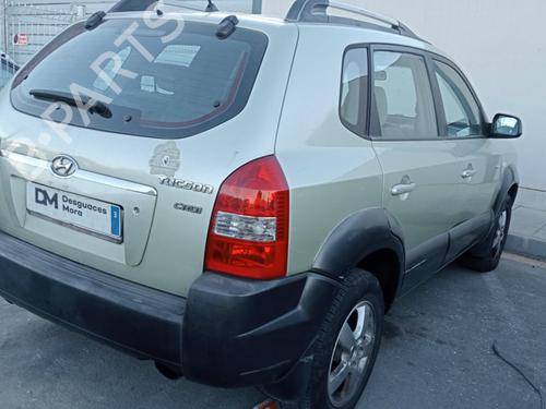 Left front window switch HYUNDAI TUCSON (JM) 2.0 CRDi | BP21591418I27 