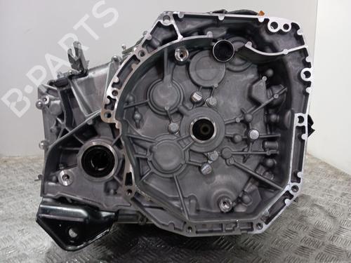 Gearkasse RENAULT CLIO V (B7_) 1.6 E-TECH 145 (B7MU) (143 hp) 33004306
