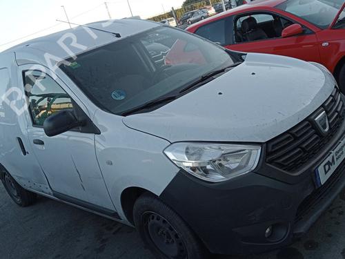 Engine control unit (ECU) DACIA DOKKER MPV (KE_)  | BP17905695M57 