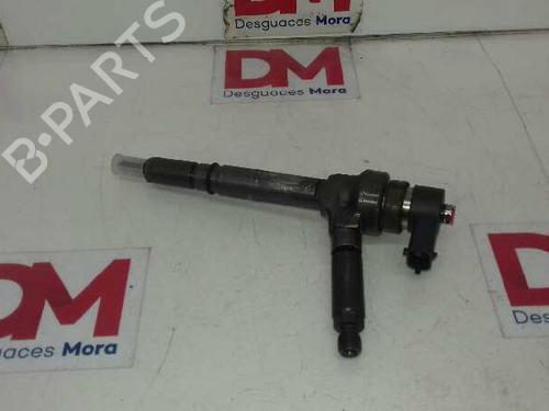 Used Injector OPEL ASTRA H (A04) [2004-2014]  13581509