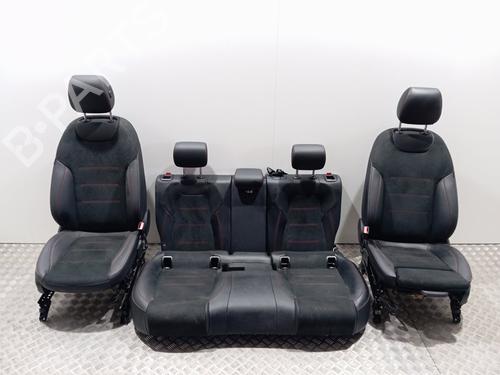 Sæde sæt MERCEDES-BENZ GLA (H247) GLA 180 (247.784) (136 hp) 28031322