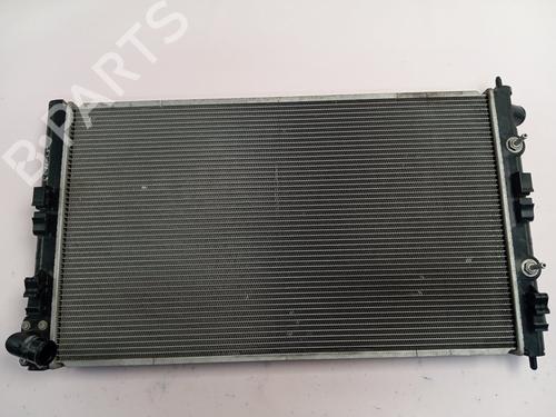 Used Water radiator MITSUBISHI OUTLANDER II (CW_W) 2.2 DI-D 4WD (156 hp) 30375071