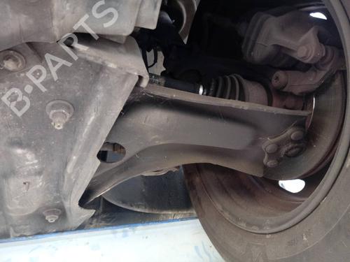 Venstre fortil bærearm PEUGEOT 207 (WA_, WC_) 1.4 HDi (68 hp) 12841721