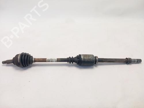 right-front-driveshaft-opel-vivaro-a-van-x83-2001-2002-2003-2004-2005-2006-2007-2008-2009-2010-2011-2012-2013-2014-2015-32264424 main image