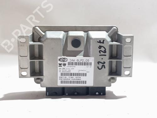 Used Engine control unit (ECU) Engine control unit (ECU) 39402471 39402471