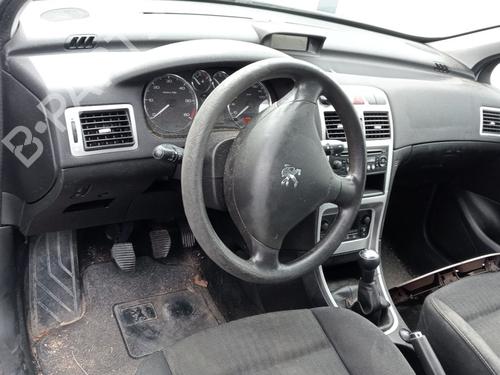 Left front door PEUGEOT 307 Break (3E) 1.6 HDi 110 | BP13627437C2 