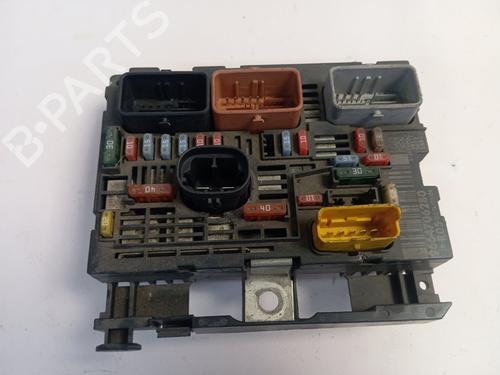 Used Fuse box PEUGEOT 308 SW I (4E_, 4H_) [2007-2014]  30566650
