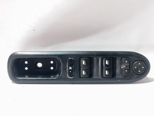Used Left front window switch Left front window switch PEUGEOT 407 (6D_) 1.6 HDi 110 (6D9HZC, 6D9HYC) (109 hp) 39808602 39808602
