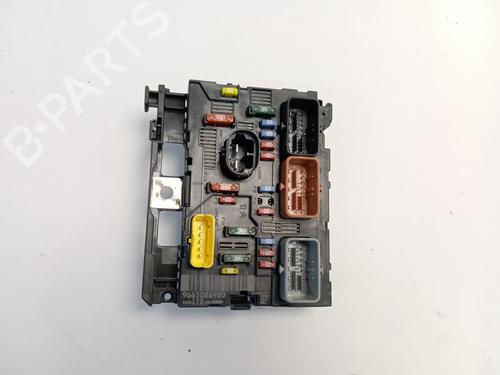Used Fuse box PEUGEOT 207 (WA_, WC_) [2006-2015]  26518134