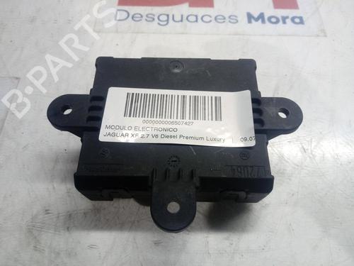 Used Electronic module JAGUAR XF I (X250) 2.7 D (207 hp) 30372666