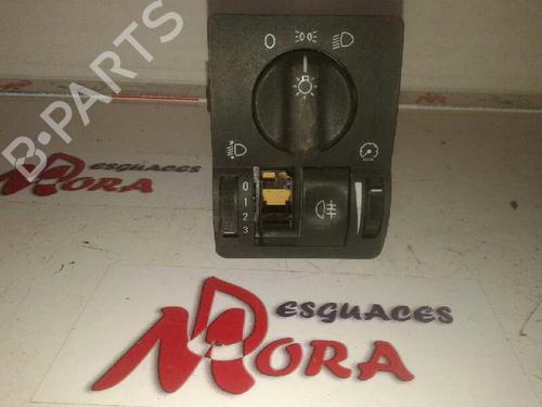 Used Headlight switch OPEL ASTRA G Hatchback (T98) 1.6 16V (F08, F48) (101 hp) 17027967