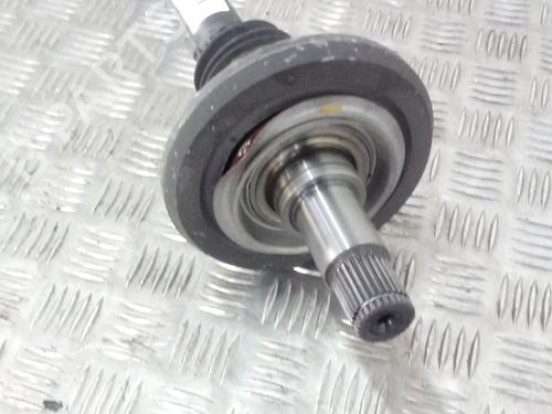 Left rear driveshaft MERCEDES-BENZ C-CLASS (W205) C 220 BlueTEC / d (205.002, 205.004) | BP18020490M40 