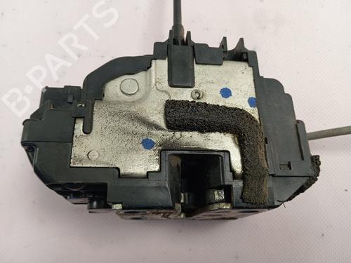 Front right lock NISSAN QASHQAI I (J10, NJ10) | BP30375181C97