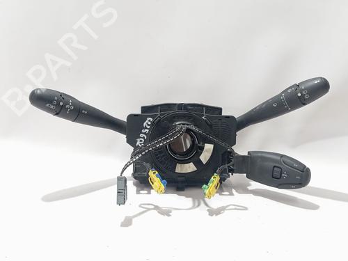 Forlygtekontakt PEUGEOT 206 Hatchback (2A/C) 1.4 16V (88 hp) 32780495