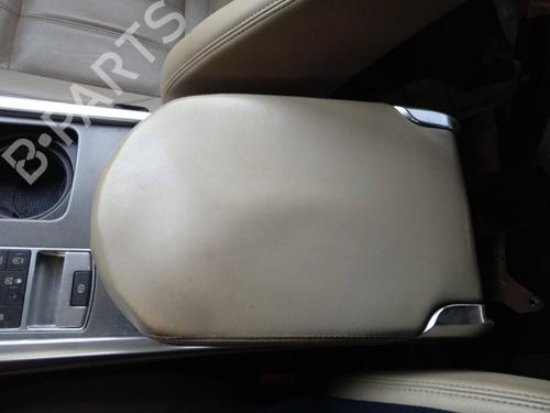 Armlene LAND ROVER RANGE ROVER SPORT I (L320) [2005-2013]  17047396
