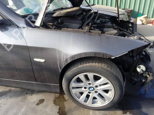 Used Right front fenders BMW 3 (E90) 320 i (170 hp) 13220878