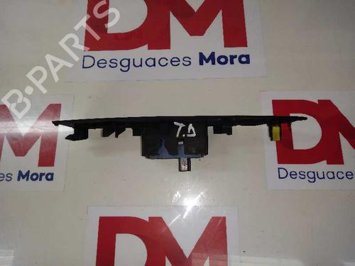 Høyre bak elrute bryter TOYOTA AVENSIS Saloon (_T27_)  | BP30371353I28 