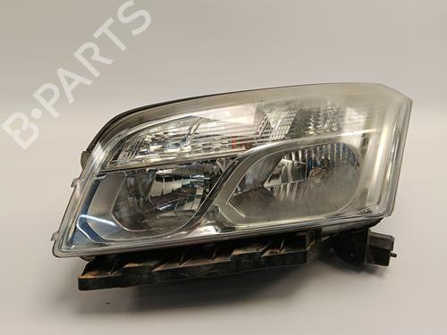 left-headlight-chevrolet-trax-2012-35949778 main image
