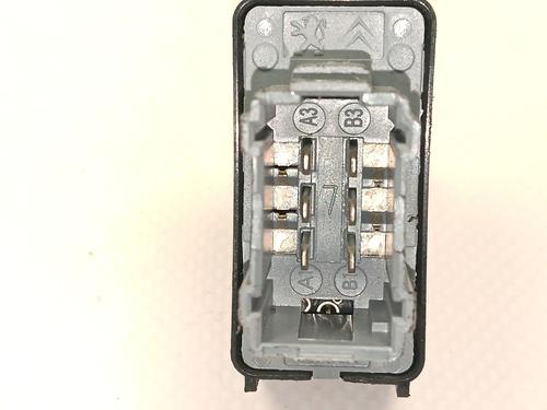 Right front window switch PEUGEOT PARTNER Box Body/MPV (K9) | BP36990305I26 - Image 3