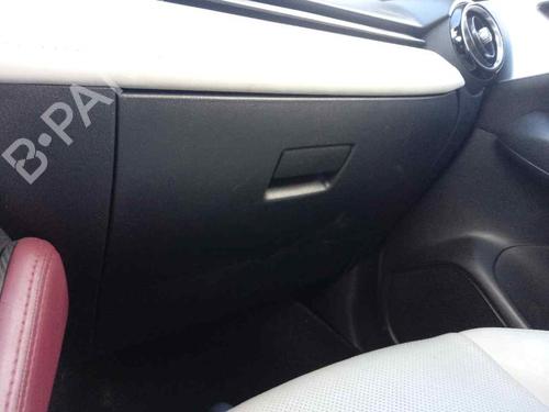 Handskerum MAZDA CX-3 (DK) 2.0 SKYACTIV-G (DK5W, DK6W) (120 hp) 12674975