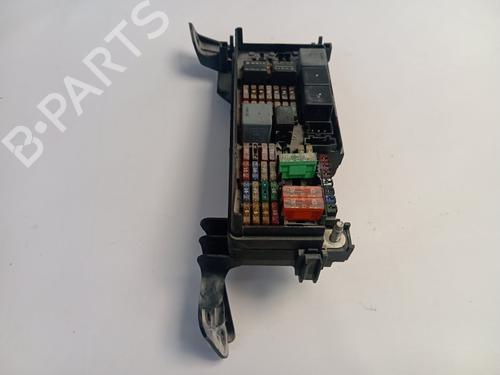 Used Fuse box Fuse box 37643603 37643603