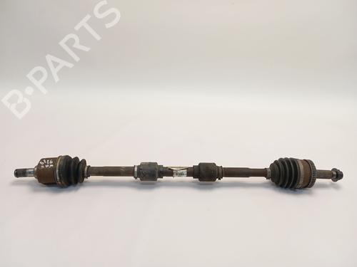 Used Right front driveshaft Right front driveshaft KIA CARENS IV 1.6 GDi (135 hp) 33324501 33324501
