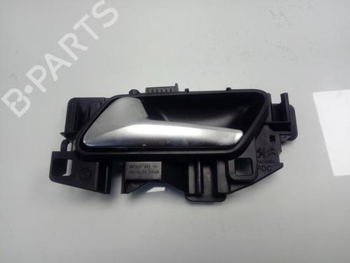 Used Front left interior door handle OPEL CORSA F (P2JO) [2019-2025]  16672277