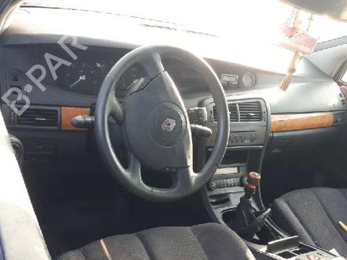 Right headlight RENAULT VEL SATIS (BJ0_)  | BP12668917C29 