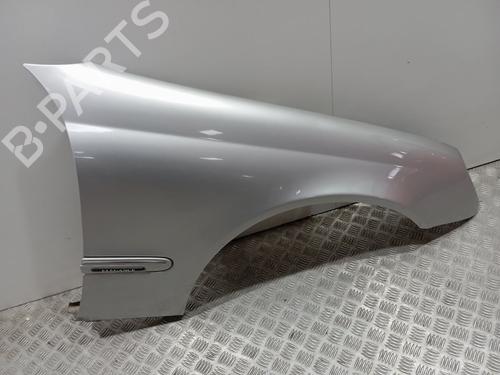 Used Right front fenders MERCEDES-BENZ C-CLASS (W203) [2000-2007]  29331877