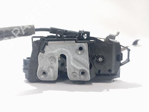front-right-lock-renault-clio-v-b7_-2019-36235725 main image