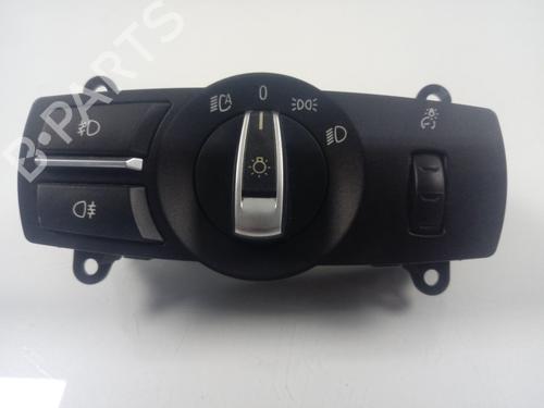 Used Headlight switch BMW 5 (F10) 520 d (190 hp) 17917611
