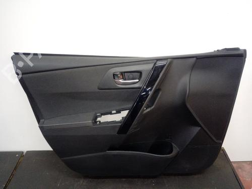 Forra frente esquerda TOYOTA AURIS (_E18_) 1.8 Hybrid (ZWE186_, ZWE186R) (136 hp) 31340712