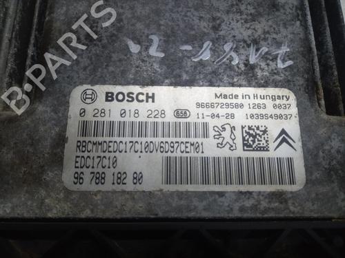 Engine control unit (ECU) PEUGEOT EXPERT Tepee (VF3X_)  | BP29409998M57 