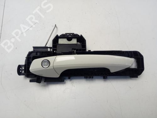 Used Front left exterior door handle MERCEDES-BENZ B-CLASS Sports Tourer (W246, W242) [2011-2018]  17670597