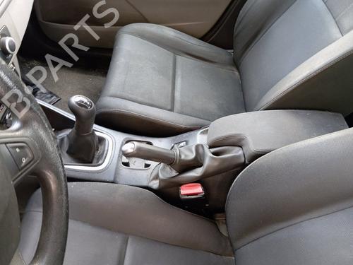 Radiator fan RENAULT MEGANE III Hatchback (BZ0/1_, B3_) 1.5 dCi | BP22334717M35 