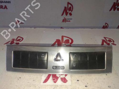 Used Warning switch MERCEDES-BENZ C-CLASS Coupe (CL203) C 200 CDI (203.707) (122 hp) 12833672