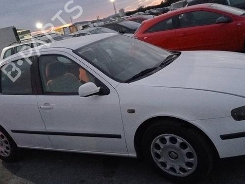 Right taillight SEAT TOLEDO II (1M2)  | BP16650851C35 