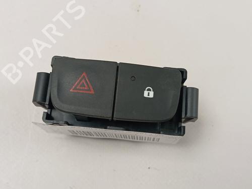Used Warning switch RENAULT TRAFIC III Van (FG_) [2014-2025]  30373983