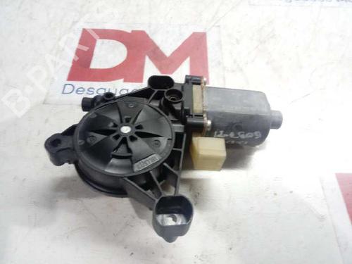 Used Right front window motor SKODA OCTAVIA III (5E3, NL3, NR3) 2.0 TDI (150 hp) 12841092