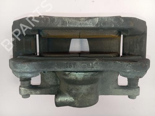 Right front brake caliper LYNK & CO 01 PHEV | BP36017660M104 - Image 3