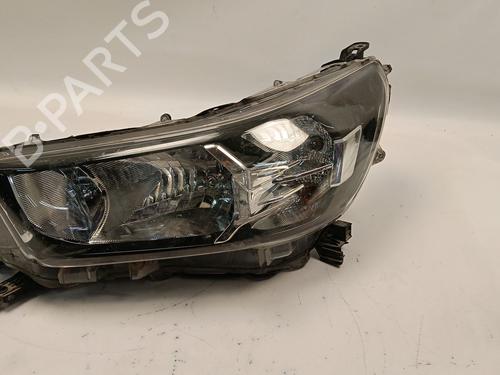 Optica esquerda TOYOTA HILUX VIII Platform/Chassis (_N1_) [2015-2026]  31814762