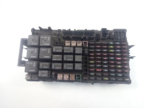 fuse-box-hummer-hummer-h3-2005-40103247 main image