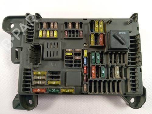 Used Fuse box BMW X5 (E70) 3.0 d (235 hp) 30374625
