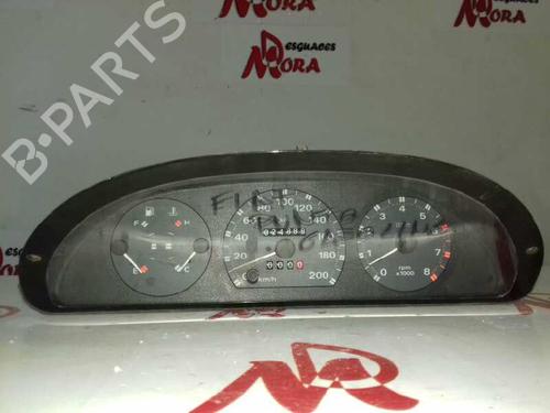 Used Instrument cluster FIAT PUNTO (176_) 1.6 (88 hp) 12640812