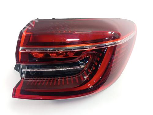 Used Right taillight Right taillight 37150424 37150424