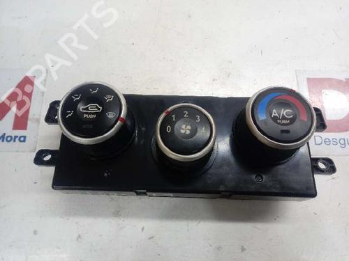Used Climate control HYUNDAI TUCSON (JM) 2.0 CRDi (113 hp) 16822869